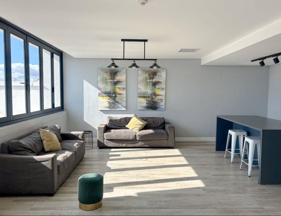 2 Bedroom Property for Sale in Woodstock Western Cape